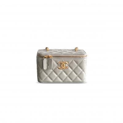 CHANEL MASTER VANITY CASE WAXY LEATHER (17*9.5*8cm)